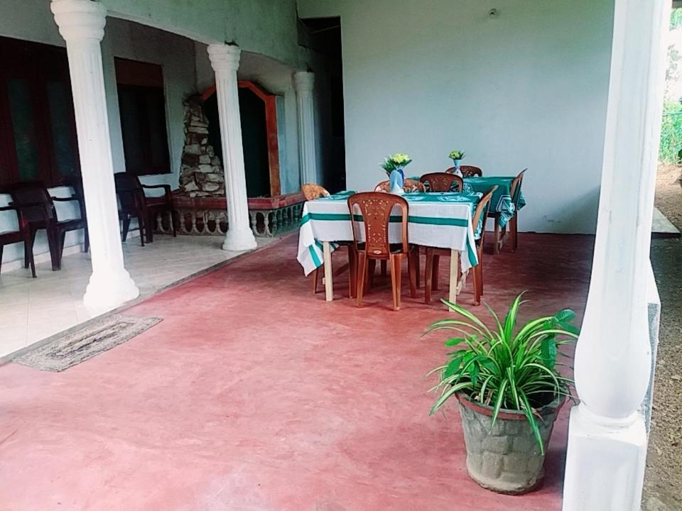 Hello Home Stay Habarana Exterior foto